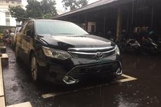 Camry Tabrak 2 Pejalan Kaki di Mampang, 1 Tewas