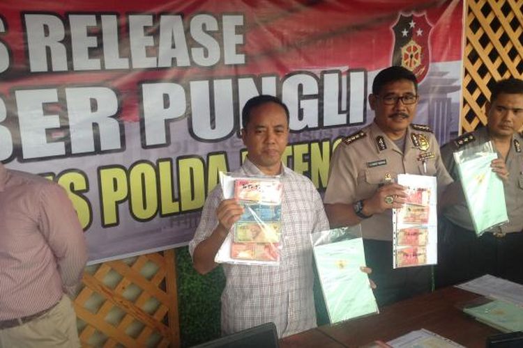 Gelar perkara Ditkrimsus Polda Jateng terkait operasi tangkap tangan kepala desa di Kabupaten Brebes, Kamis (2/2/2017)