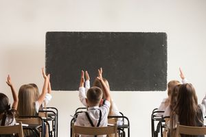 Siswa SD-SMP Pontianak Bisa Kembali Belajar di Sekolah Senin, Kualitas Udara Tetap Jadi Acuan