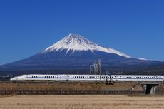 Salju di Puncak Gunung Fuji di Jepang Mulai Muncul