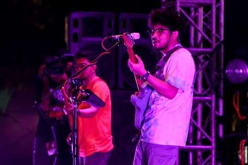 Getar-getar Kerinduan, Air Mata, dan Kunto Aji di Synchronize Fest 2019