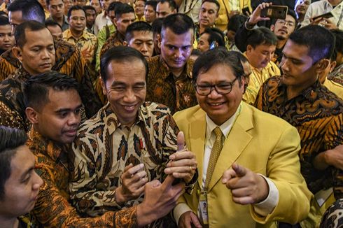 Jokowi Diusulkan Nakhodai Golkar, Sejumlah DPD Tetap Inginkan Airlangga