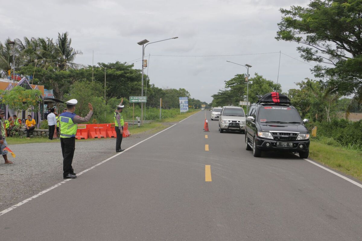 Jalur lintas selatan-selatan Kebumen, Jawa Tengah, Jumat (23/12/2022).