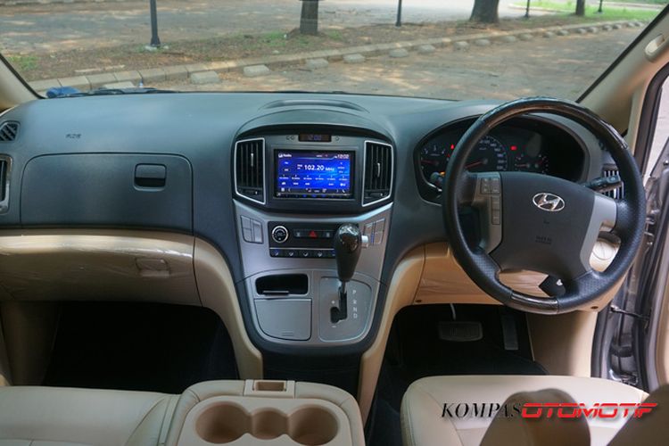 Interior Hyundai H-1 Royale CRDi