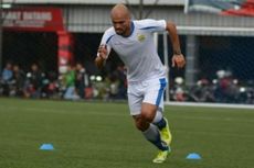 Tinggalkan Sergio van Dijk, Persib Bawa 20 Pemain Hadapi Surabaya United