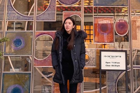 Son Dam Bi Bantah Kabar Akan Menikah dalam Waktu Dekat