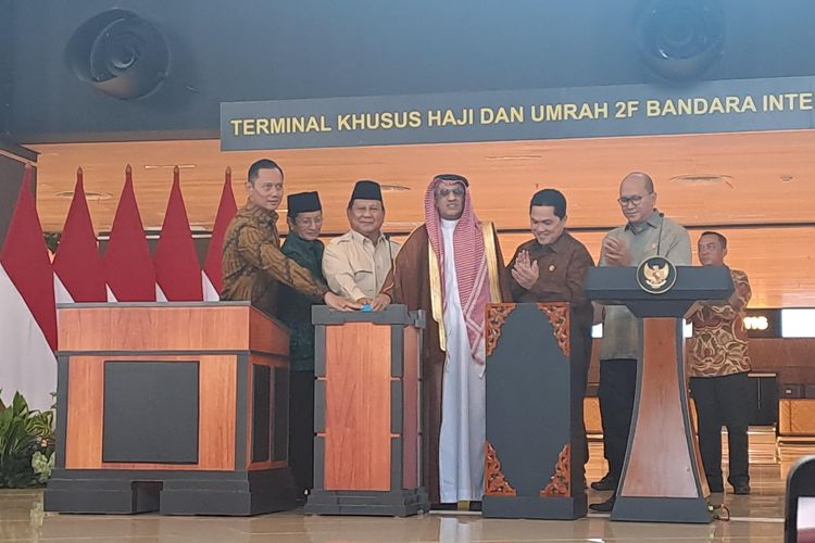 Prabowo Resmikan Terminal Khusus Haji dan Umrah di Bandara Soekarno-Hatta
