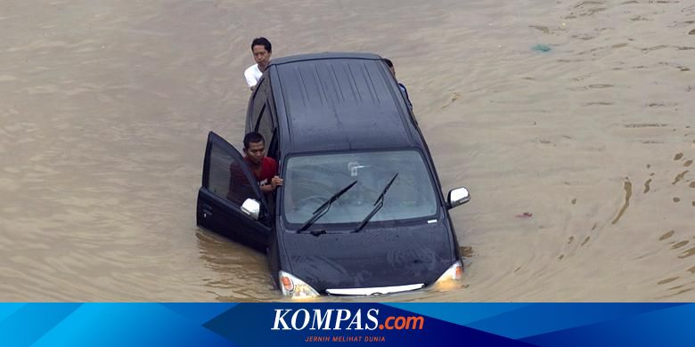 Beli Mobil  Bekas  Banjir Ada Untungnya