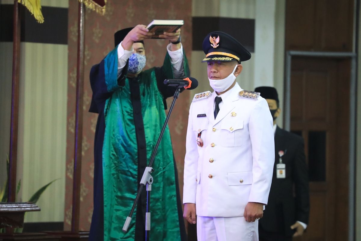 Mast uxlayotgan odamlar kamerada sikiladi (faqat ruscha)