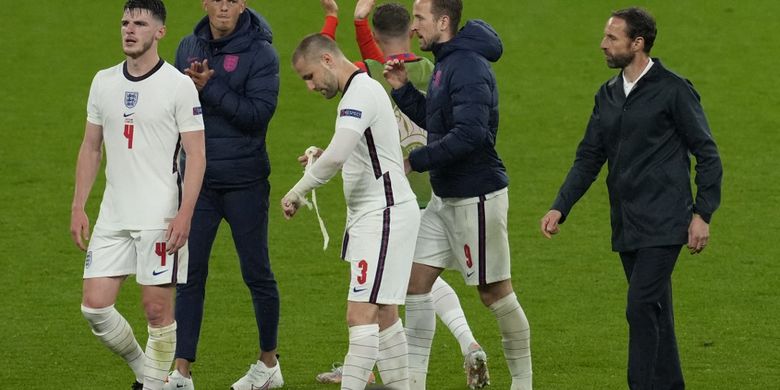 Luke Shaw Kunci Sukses Skema Tiga Bek Inggris Saat Hadapi Jerman Halaman All Kompas Com