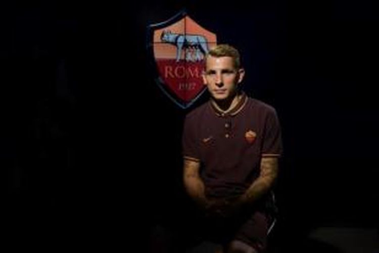 Pemain belakang AS Roma, Lucas Digne.