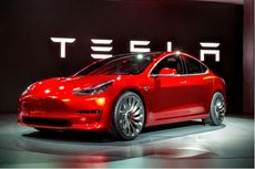 Minat Beli Mobil Listrik Tesla, Bisa Pesan Lewat Tokopedia