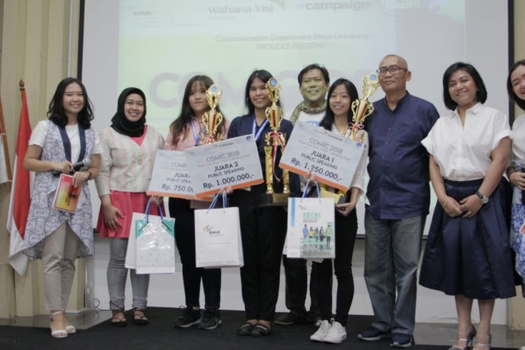 Juara Public Speaking pada ajang Communication in Action (COMIC) 2018 dengan tema ?Think then Post: Stop Cyberbullying? yang diadakan Communication Department Binus University (6/10/2018).