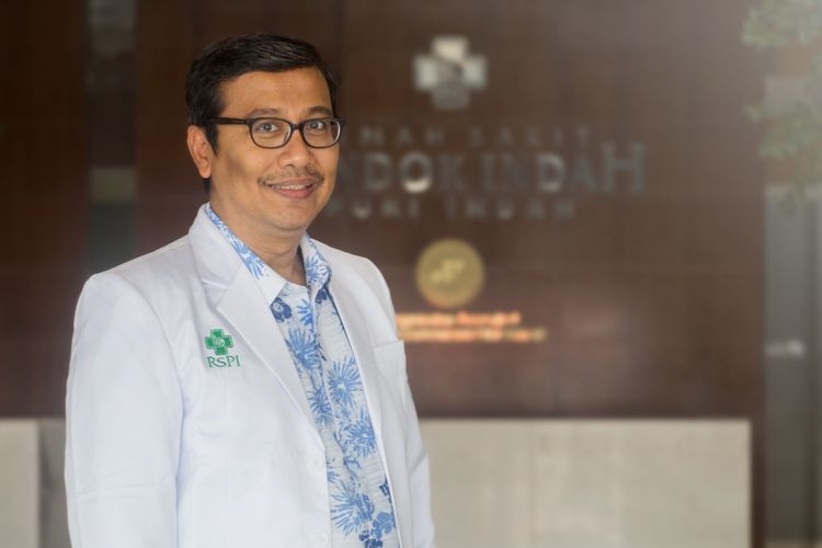 dr. Muki Partono, Sp.OT
Dokter Spesialis Bedah Ortopedi
RS Pondok Indah - Puri Indah