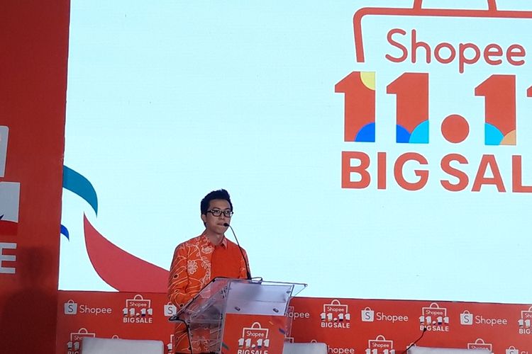 Direktur Shopee Indonesia Handika Jahja ketika memberikan keterangan pers terkait Shopee 11.11 Big Sale di Jakarta, Senin (24/20/3029).