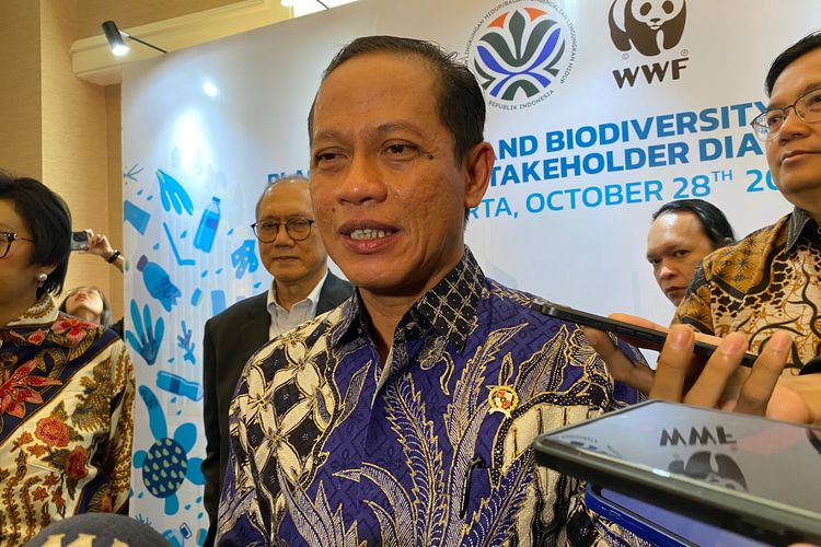 Menteri Lingkungan Hidup, Hanif Faisol, ditemui di Jakarta Selatan, Selasa (28/10/2025). 