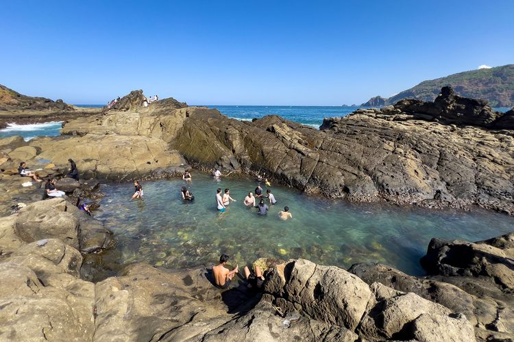 Tips ke Laguna Pantai Wediombo di Gunungkidul agar Tidak Kecele