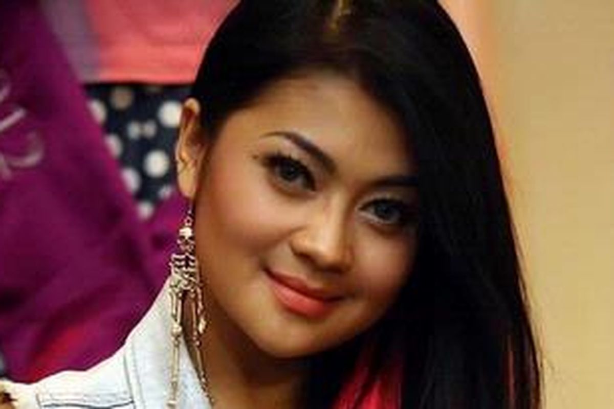 Indah Dewi Pertiwi