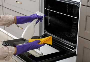 Cara Membersihkan Rak Oven dan Menjaganya Tetap Bersih