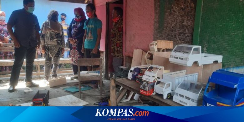 Perajin di Sumedang Ini Menyulap Limbah Jadi Miniatur Bernilai Jutaan Rupiah