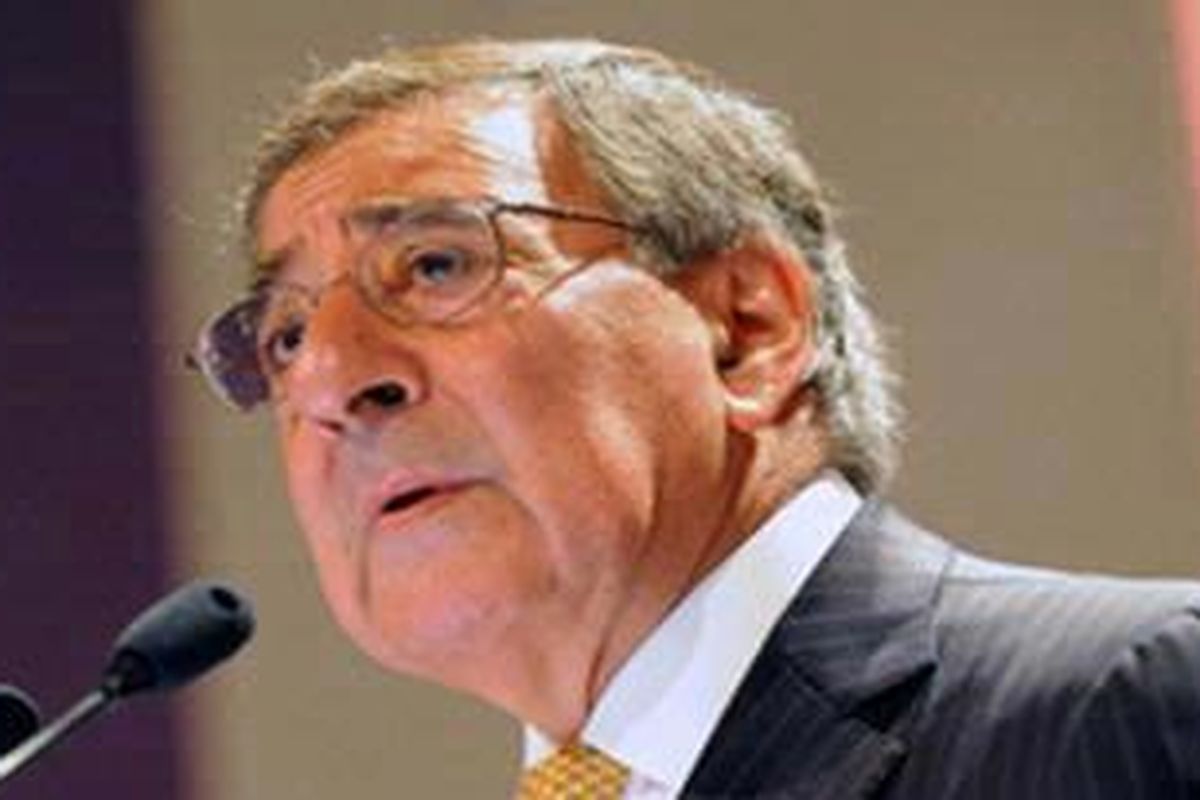 Leon Panetta membantah kehadiran pasukan AS di Asia Pasifik untuk menantang China