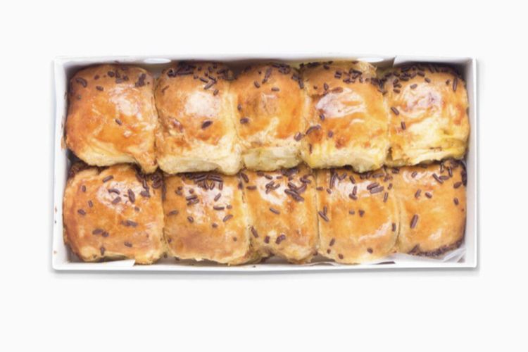 Ilustrasi Pisang Bollen Kartika Sari