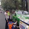 Dishub Semarang Gembok Roda Mobil dan Cabut Pentil Ban Motor yang Parkir Sembarangan