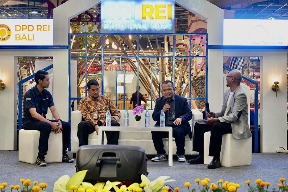 Talk show tentang web info lelang BRI. 