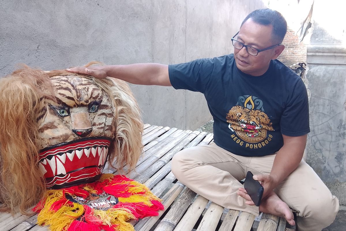 Sunaryo saat ditemui di rumahnya, di Jalan Perhubungan, Desa Kolam, Kecamatan Percut Sei Tuan, Kabupaten Deli Serdang pada Minggu (23/6/2024) siang. 