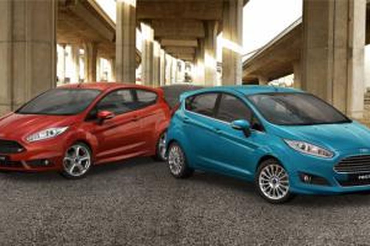 Ford Fiesta menjadi mobil terlaris di Inggris.