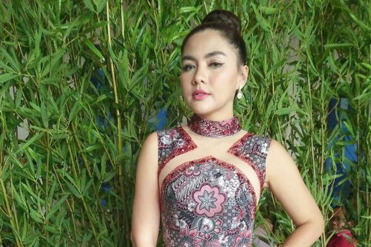 Vicky Shu diabadikan di Hotel Grand Mercure, Jakarta Pusat, Kamis (19/1/2017).