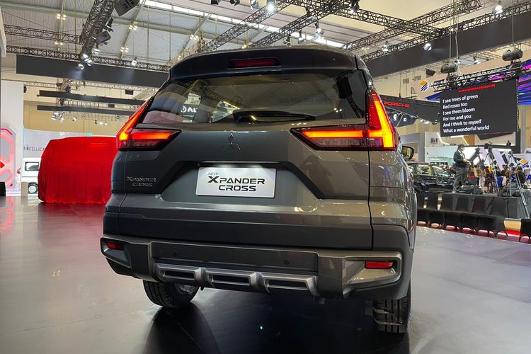 Mitsubishi New Xpander Cross Diluncurkan di GIIAS 2022
