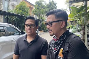 Suasana Rumah Duka Gary Iskak, Andre Taulany dan Ferry Maryadi Melayat