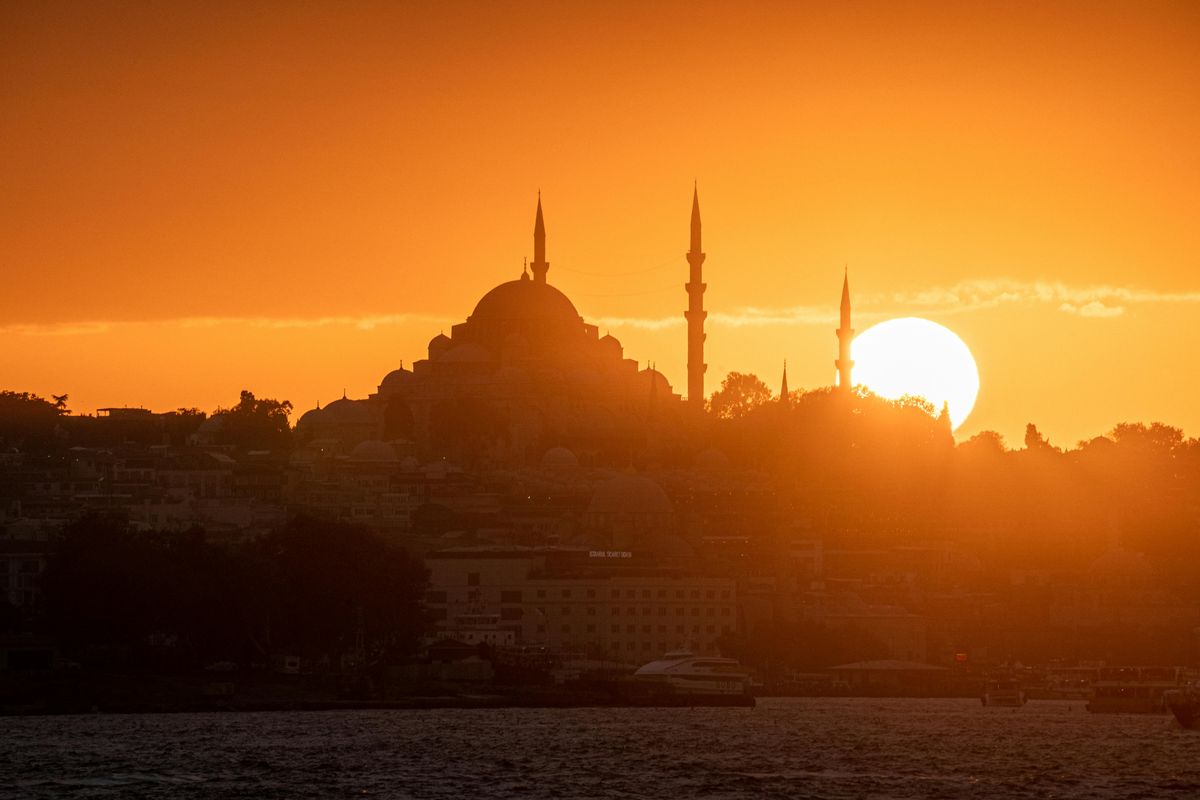 Jadwal Buka Puasa Hari Ini di Jakarta: Waktu Maghrib 23 Februari 2026
