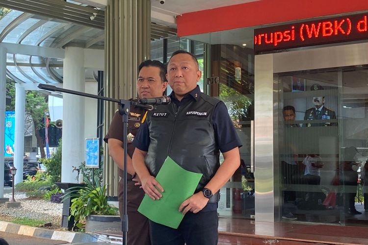 Kepala Pusat Penerangan Hukum Kejagung Ketut Sumedana di Kantor Kejagung, Jakarta, Rabu (9/8/2023).