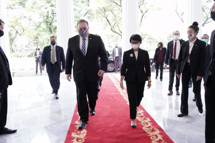 Menteri Luar Negeri Amerika Serikat Mike Pompeo saat bertemu dengan Menteri Luar Negeri Retno LP Marsudi di Jakarta, Kamis (29/10/2020).