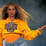 Beyoncè Tampil Serba Adidas dari Pakaian hingga Sepatu