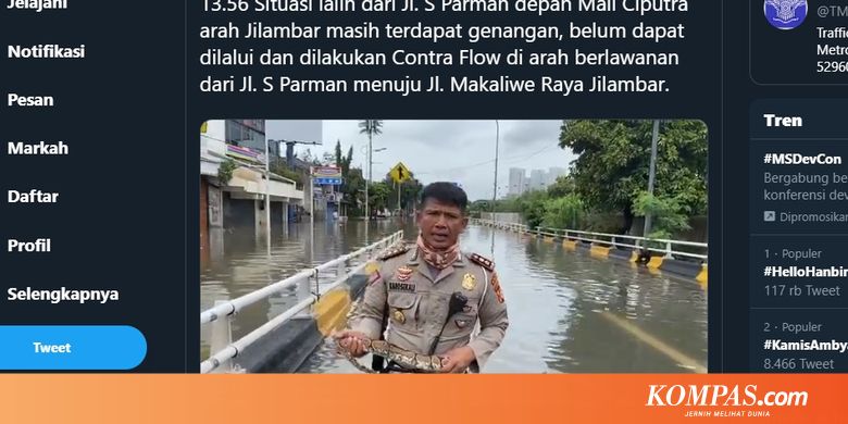 Viral Polisi Bawa Ular Sembari Laporkan Banjir Jakarta, Ini Penjelasannya... - Kompas.com - KOMPAS.com