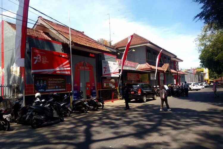 Kepala Lapas Kelas IIB Blitar Gatot Tri Rahardjo mengatakan kepada wartawan bahwa sebanyak 335 narapidana menerima remisi umum pada momen Hari Kemerdekaan RI 17 Agustus 2023, Senin (14/8/2023)