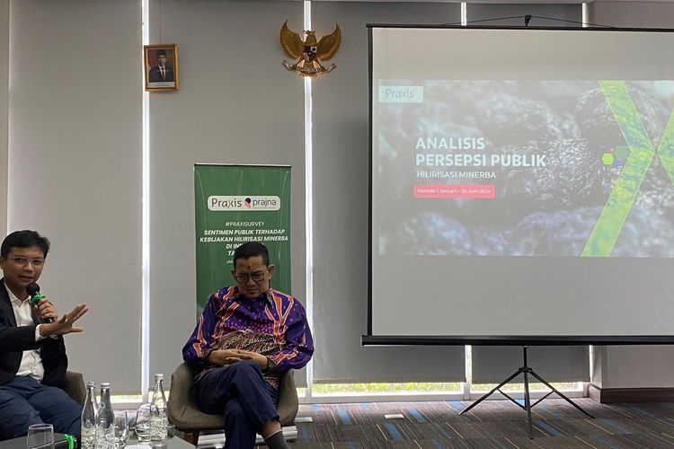 Pemaparan dan diskusi survei Praxis bertajuk Sentimen Publik Terhadap Kebijakan Hilirisasi Minerba di Indonesia Tahun 2024 yang digelar di Jakarta, Rabu (31/7/2024). 
