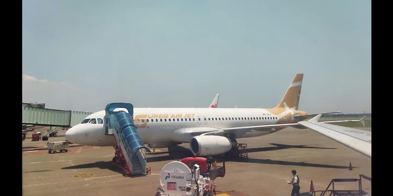 Tampilan pesawat Super Air Jet, maskapai baru dengan konsep berbiaya rendah atau low cost carrier (LCC) yang menyasar milenial.