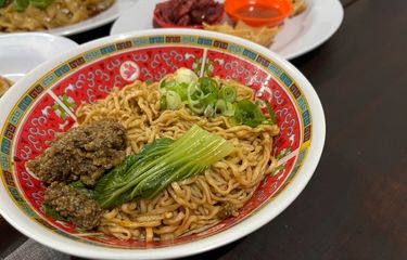 5 Tempat Makan Mi di Malang yang Viral di Media Sosial