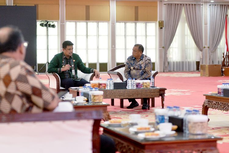 Atasi Pungli di Sidebuk-debuk, Bobby Pertimbangkan Hapus Retribusi Pengunjung Lalu Bebankan ke Pelaku Usaha