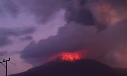 6 Gunung Indonesia Berstatus Siaga hingga Awas, Ini Daftarnya