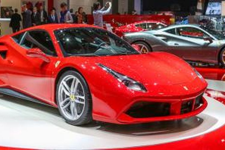 Ferrari 488 Gtb Resmi Meluncur Di Jakarta