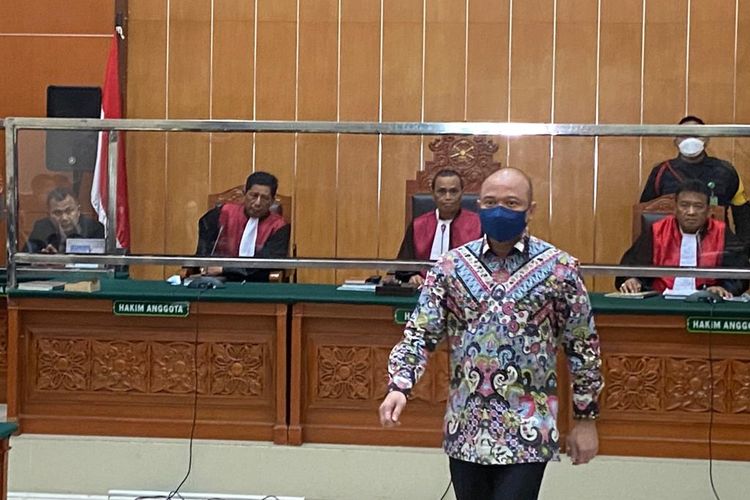 Irjen Teddy Minahasa menghadiri sidang pembacaan tuntutan JPU di PN Jakarta Barat, Kamis (30/3/2023). 