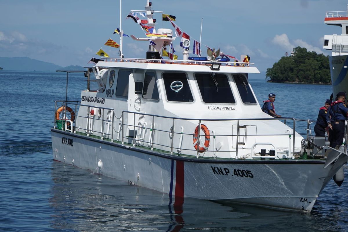 Kapal Negara Patroli di Pelabuhan Sorong, Papua Barat, Jumat (30/9/2022).