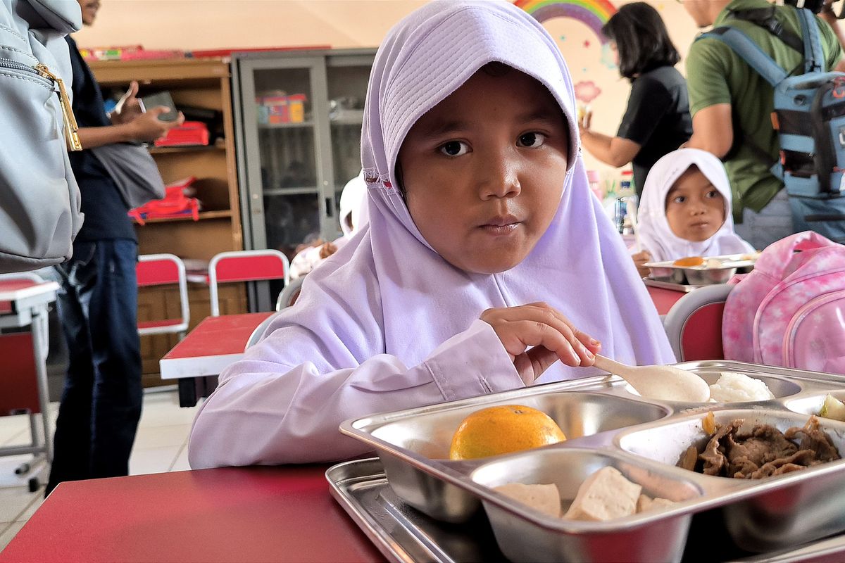 Siswa SDN Lengkong Gudang Tak Lagi Diberi Uang Jajan sejak Ada Makan Bergizi Gratis