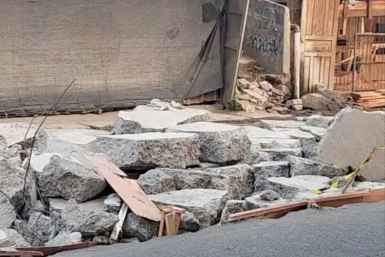 Baru 12 Jam Diperbaiki, Mengapa Jalan di Kabupaten Tangerang Dibongkar Lagi?