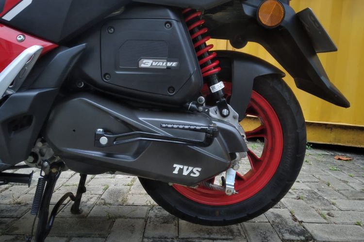 TVS Ntorq 125 Race XP Play Smart 